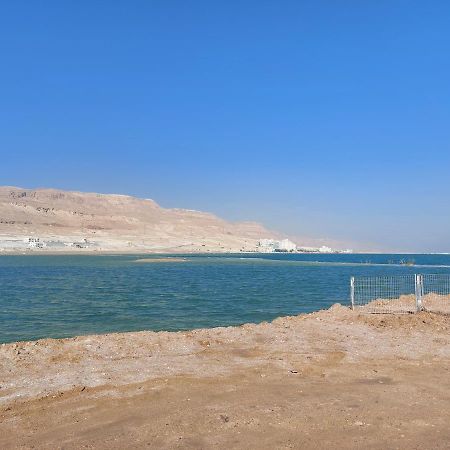 המקום של כרמית Neve Zohar Eksteriør billede