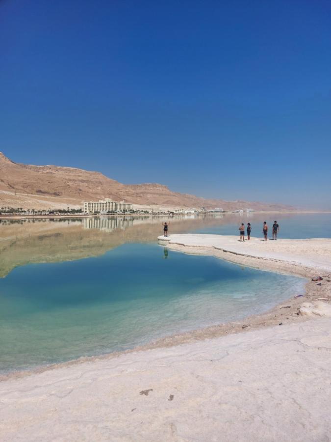 המקום של כרמית Neve Zohar Eksteriør billede