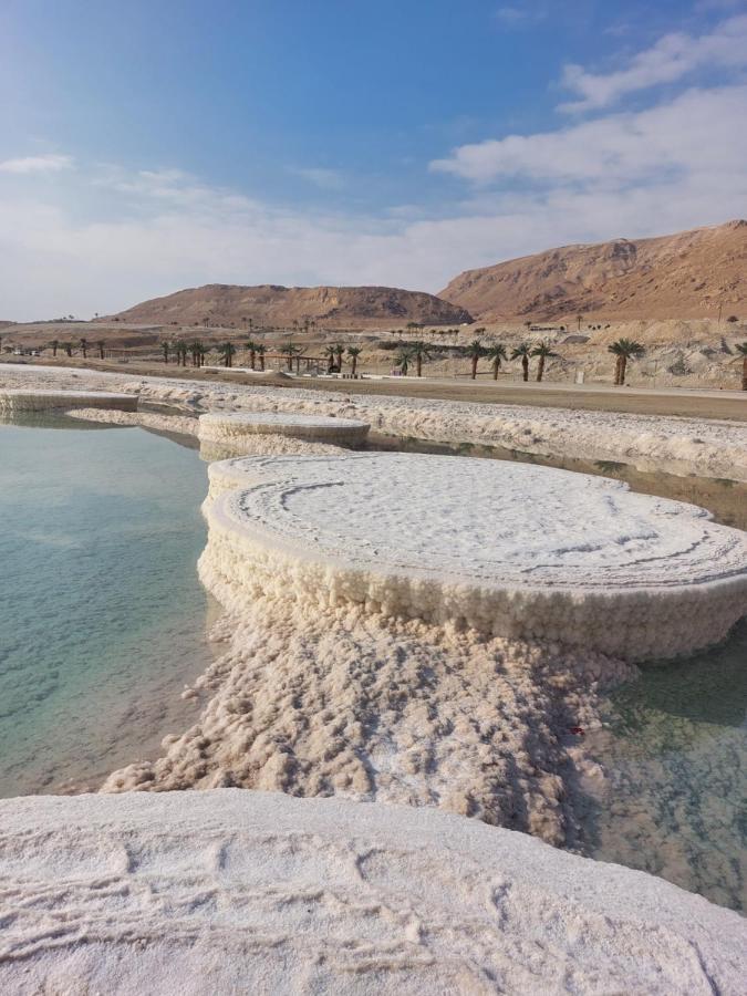 המקום של כרמית Neve Zohar Eksteriør billede